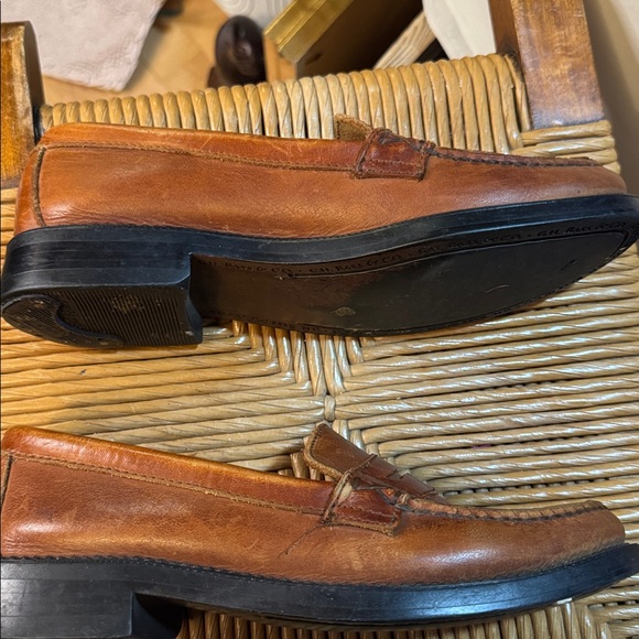 G H Bass & Co Weejun Tan Leather Women’s Loafers - Picture 4 of 10